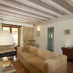 In France With Covered Terrace * Roussines