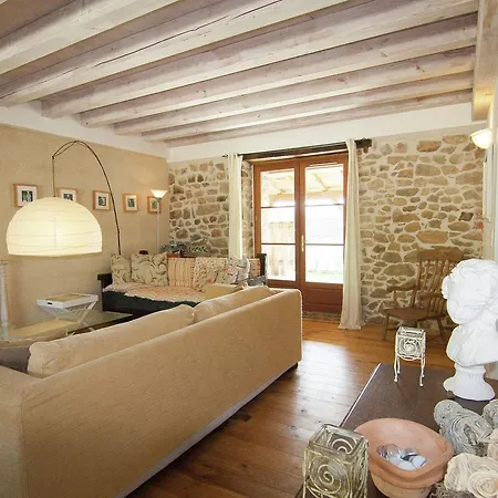 Holiday home Spacious With Heated Pool Roussines