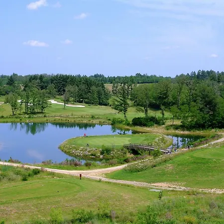 In France With Covered Terrace 펜션 Roussines