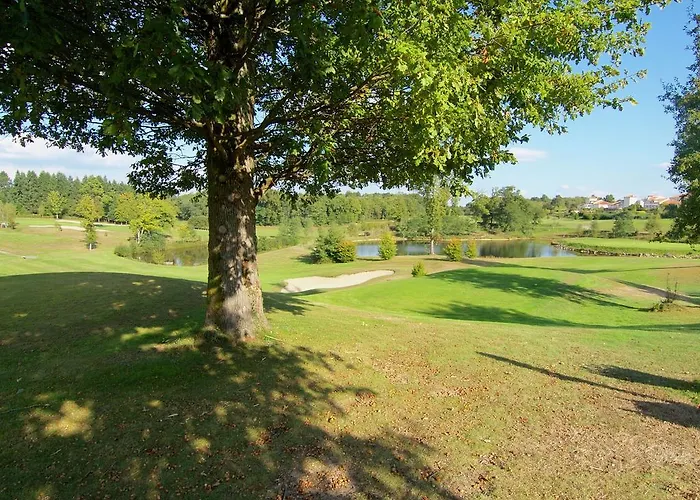 Сasa de vacaciones In France With Covered Terrace